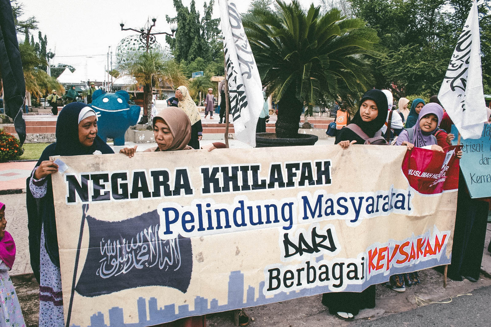 Negara Islam Khilafah: Mimpi yang Tak Pernah Pudar di tengah Negara Bangsa